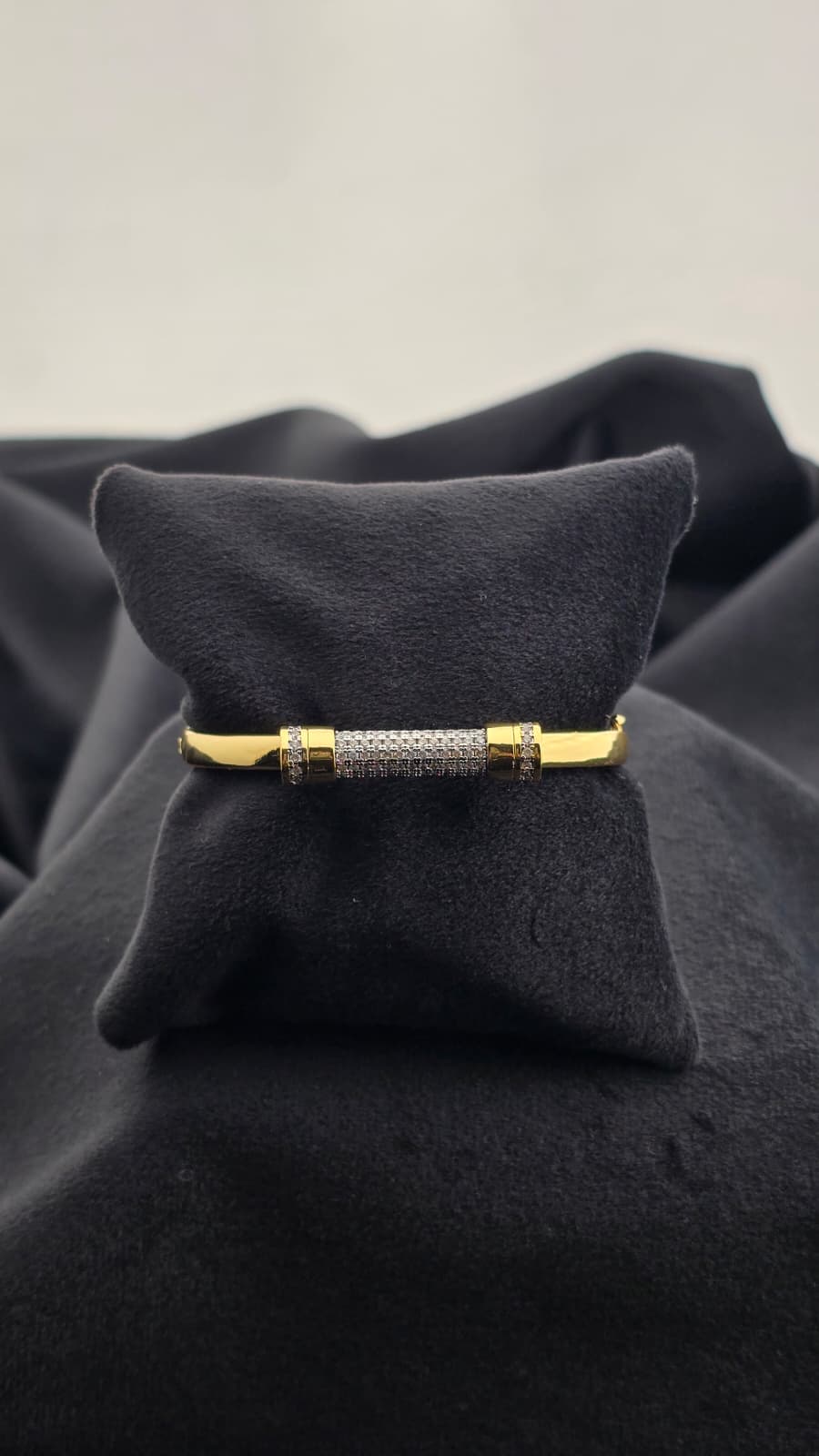 Kelepçeli Bileklik Shine 78