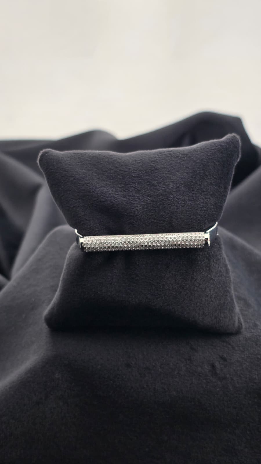 Kelepçeli Bileklik Shine 77