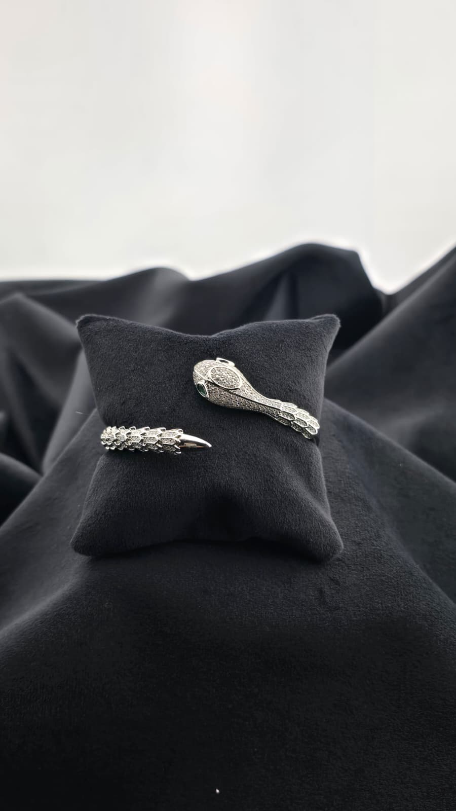 Kelepçeli Bileklik Shine 79